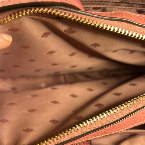 Kate Spade Leila Pebbled Leather in Pomegranat - Picture 5 of 13